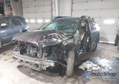 2023 Subaru Ascent Touring 7-Passenger z USA, uszkodzony, nr VIN 4S4WMAWD6P3404052